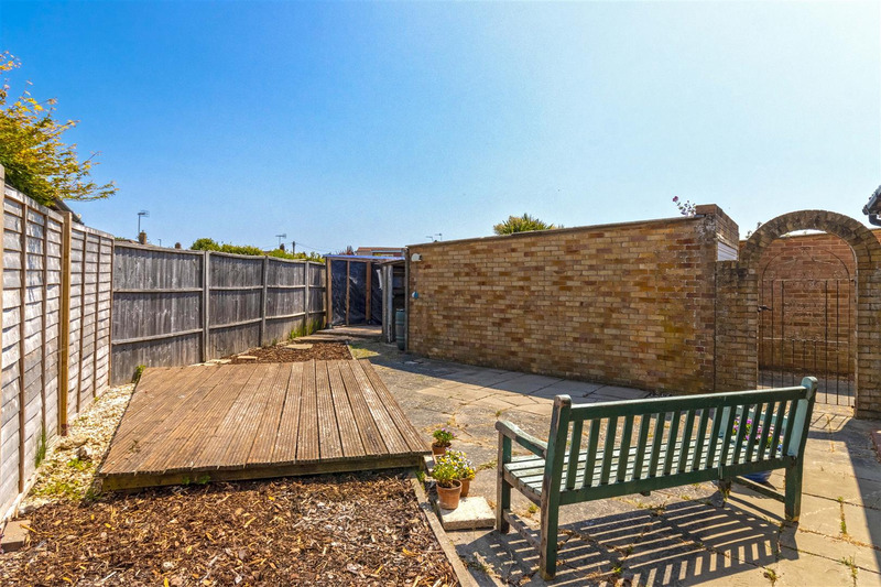 Ullswater Road, Sompting, Lancing Robert Luff & Co